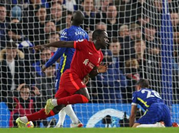 Chelsea 2-2 Liverpool: Premier League Rivals Provide a Premier League Classic, Handing the Advantage to the Champions – Manchester City