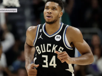 Giannis Antetokounmpo’s Triple-Double Sends the Bucks to a Win Over the Raptors